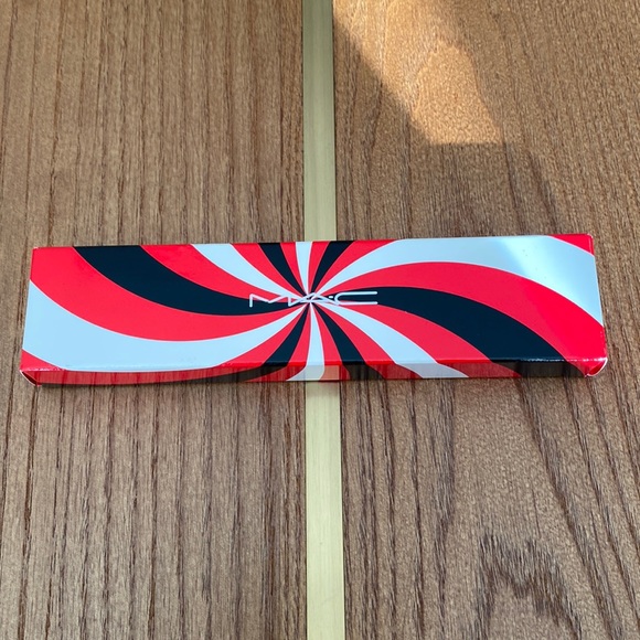 MAC Cosmetics Other - 🎉HP🎉 NIB MAC Limited Edit Holiday Powerpoint Eye Pencil You Tricked Me